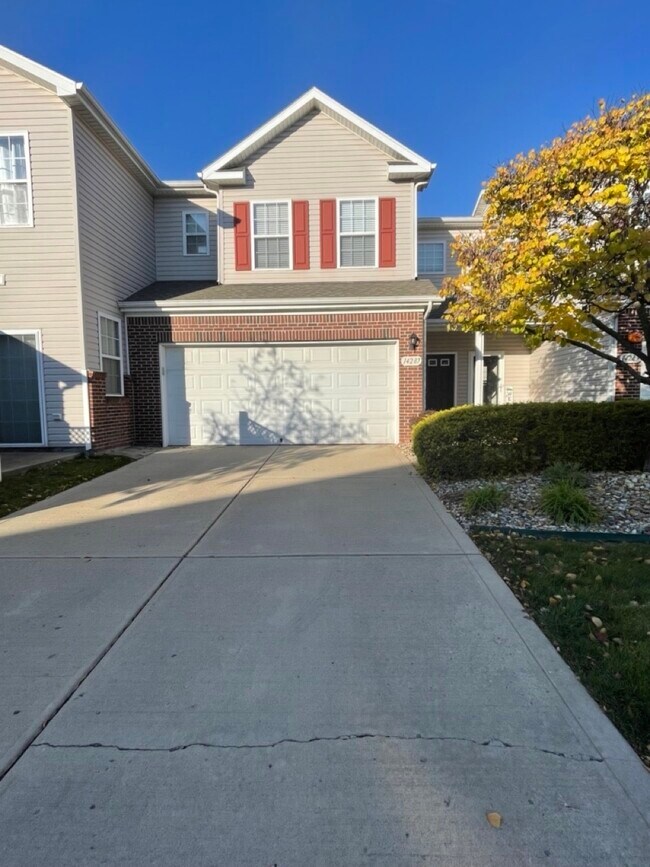 Building Photo - 14287 Prairie Meadows Dr