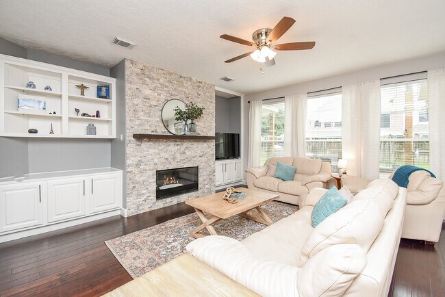 Foto del edificio - 4134 Starboard Shores Dr