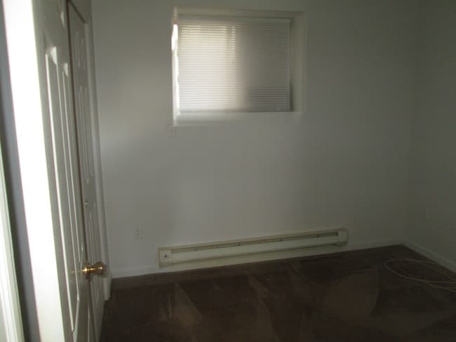 Building Photo - 42 Avon Pl