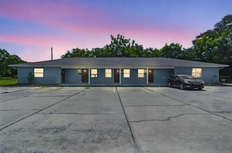 Building Photo - 907 Center Ave