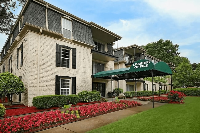 The Reserve at Brookhaven
