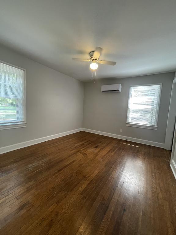 Foto del edificio - 117A White Oak Dr