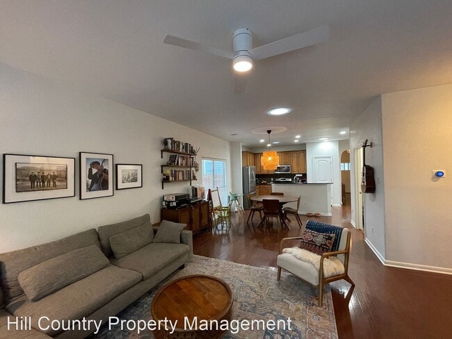 Building Photo - 3 br, 2 bath House - 2220 Amur Drive