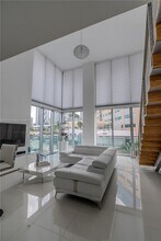 Building Photo - 350 S Miami Ave