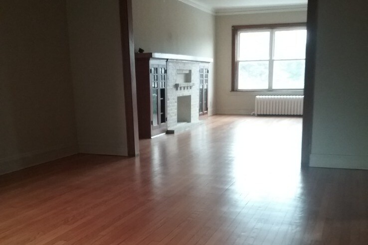 Primary Photo - 114 Madison St