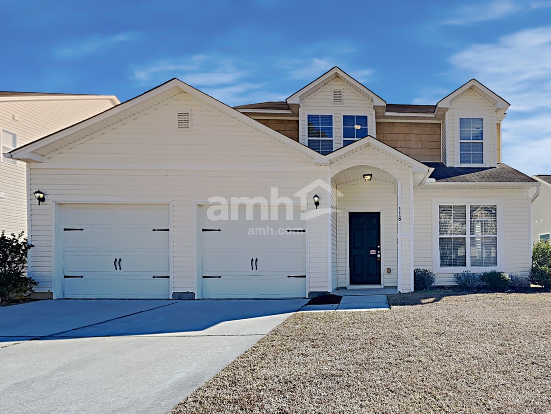 Foto principal - 116 Stoney Creek Way
