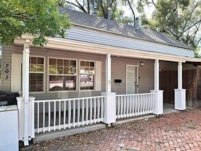 Building Photo - 703 Jackson St