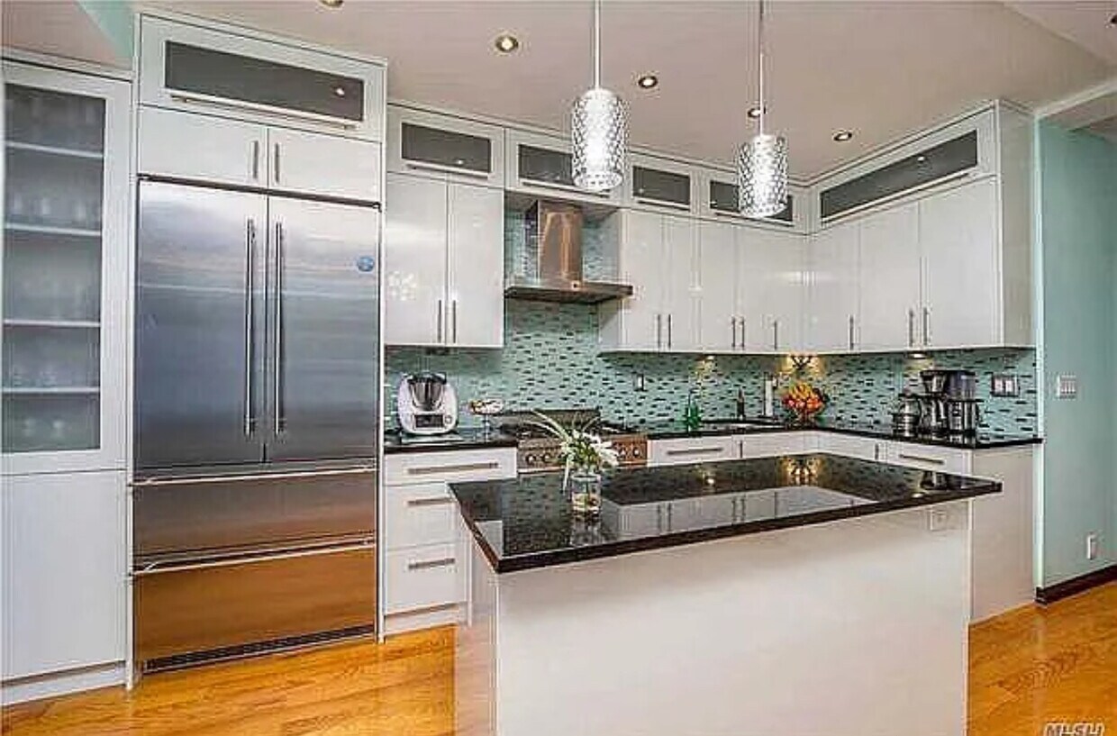 Foto principal - 7509 60th Ln