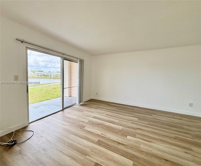 Building Photo - 3449 NW 44th St