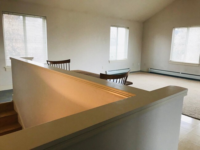 Upstairs living - 713 N Black Ave