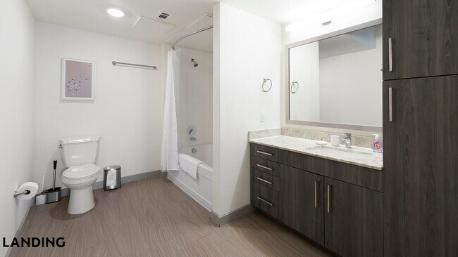 Foto del edificio - 101 S Center St