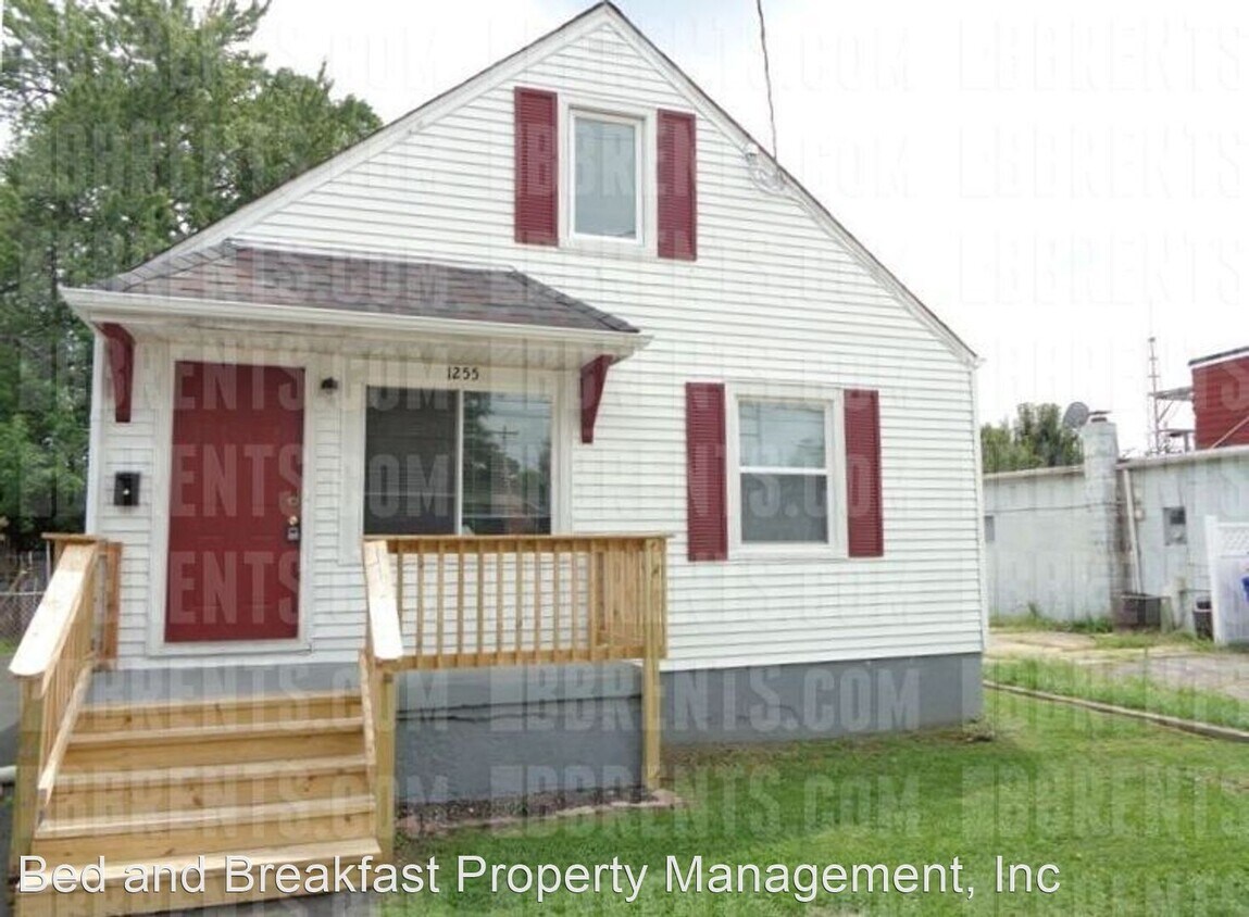 3 br, 1 bath House 1255 Hooven Avenue, House Rental in Hamilton, OH