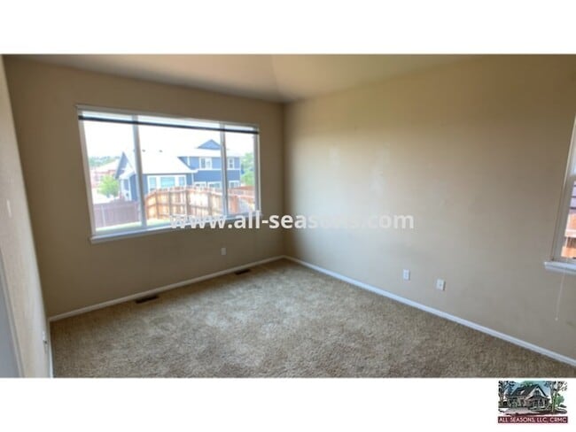 Building Photo - 2 Story Home in Stetson Hills