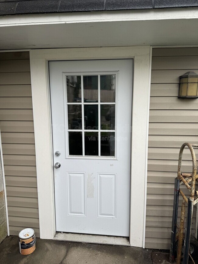 Foto del edificio - 388 Broaddus Ave