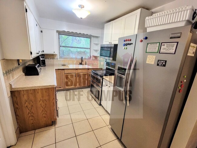 Photo - 1157 41st St Apartment