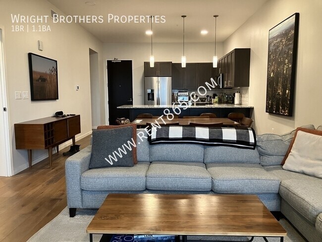 Foto del edificio - 333 W Depot Ave