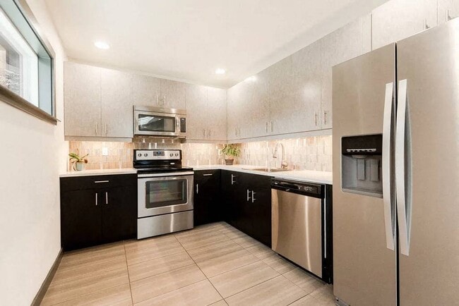 Foto del edificio - Ellyson Apartment Homes