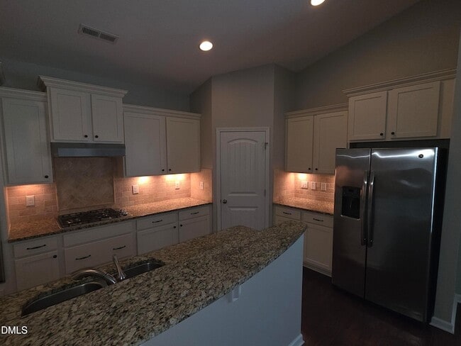 Foto del edificio - 6007 Peachtree Town Ln