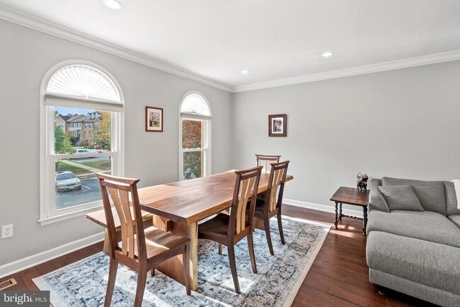 Building Photo - 5944 Wescott Hills Way