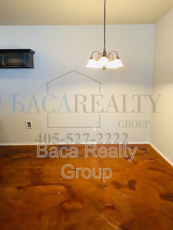 Building Photo - 1846 Post Oak Rd