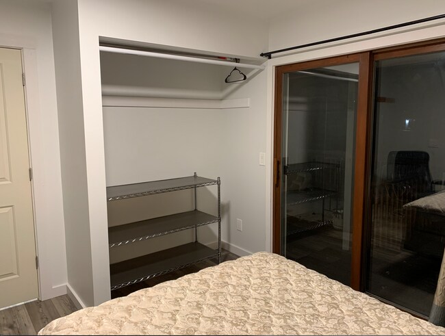 Puerta de acceso a la terraza trasera - 2190 Mattie Lu Dr