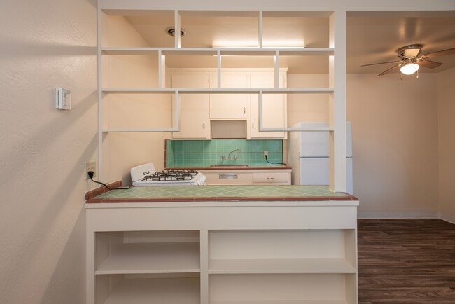 Building Photo - Coralaire Apartments