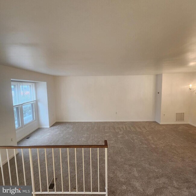 Building Photo - 7261 St Lucia Ct