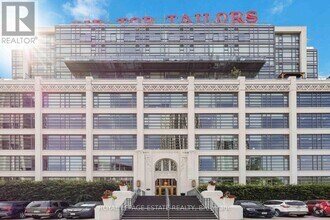 Building Photo - 637-637 Lake Shore Blvd W