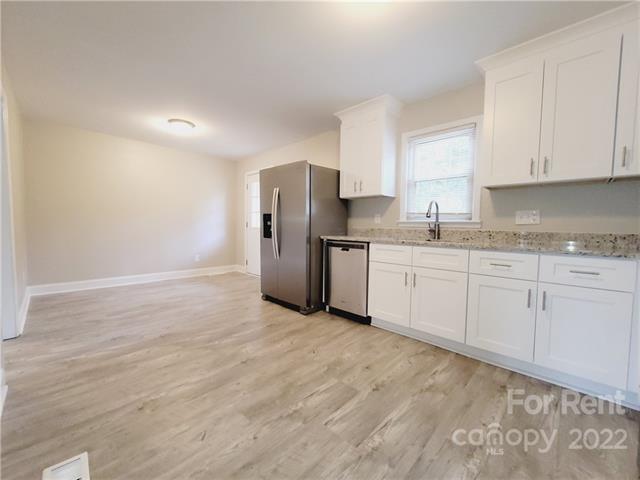 Foto del edificio - 295 Hatley Cir NE