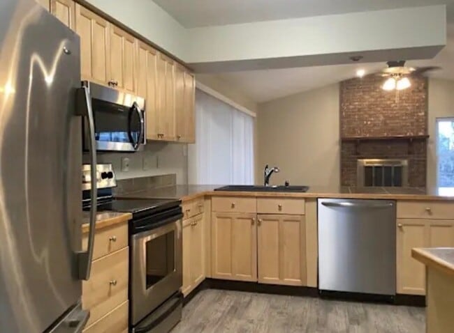 Building Photo - 1228 Lornewood Dr