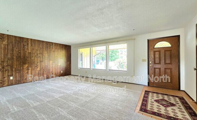 Foto del edificio - 2403 117th Ave NE