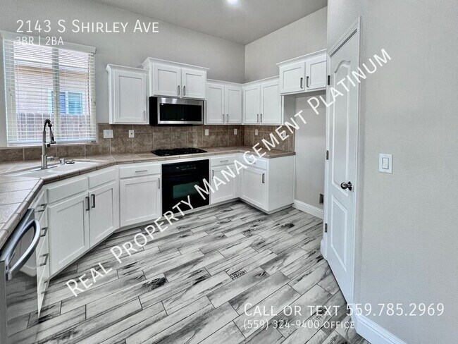 Foto del edificio - 2143 S Shirley Ave