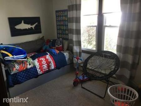 Foto del edificio - 2 br, 1 bath House - 54 Maplewood Ave Unit B