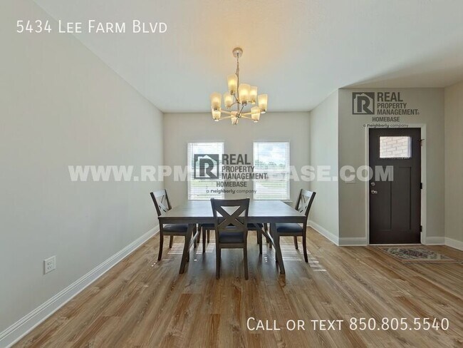Foto del edificio - 5434 Lee Farm Blvd