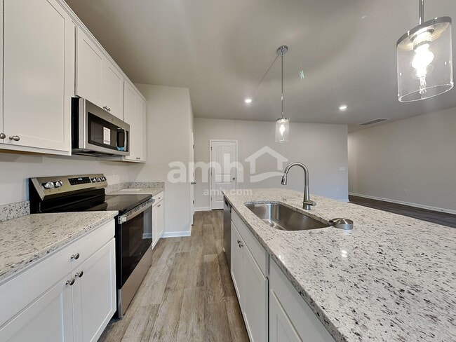 Foto del edificio - 3248 Emberly Dr