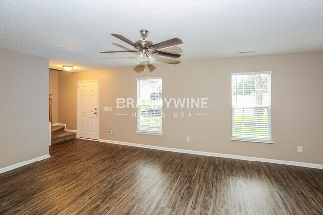 Foto del edificio - **1 MONTH FREE HOLIDAY SPECIAL!!** NEW Low...