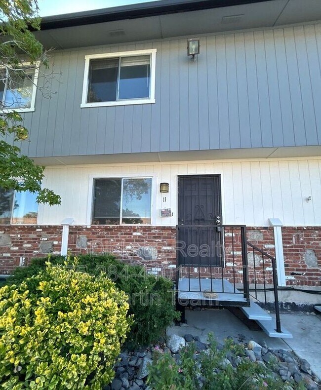 Foto del edificio - 1410 E 9th St