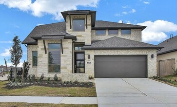 Building Photo - 11142 Plateau Oak Dr