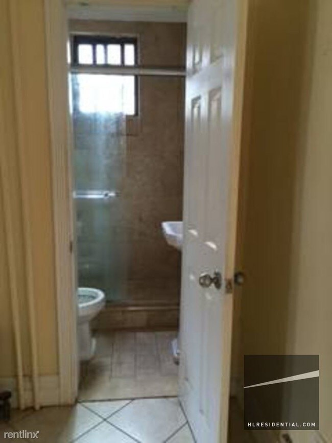 1152 Welling Ct, Astoria, NY 11102 Condo for Rent in Astoria, NY