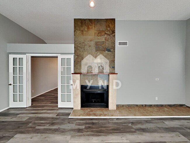 Building Photo - 7210 W Krall St