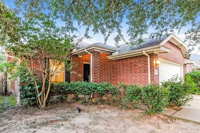 Building Photo - 4786 Wind Trace Dr