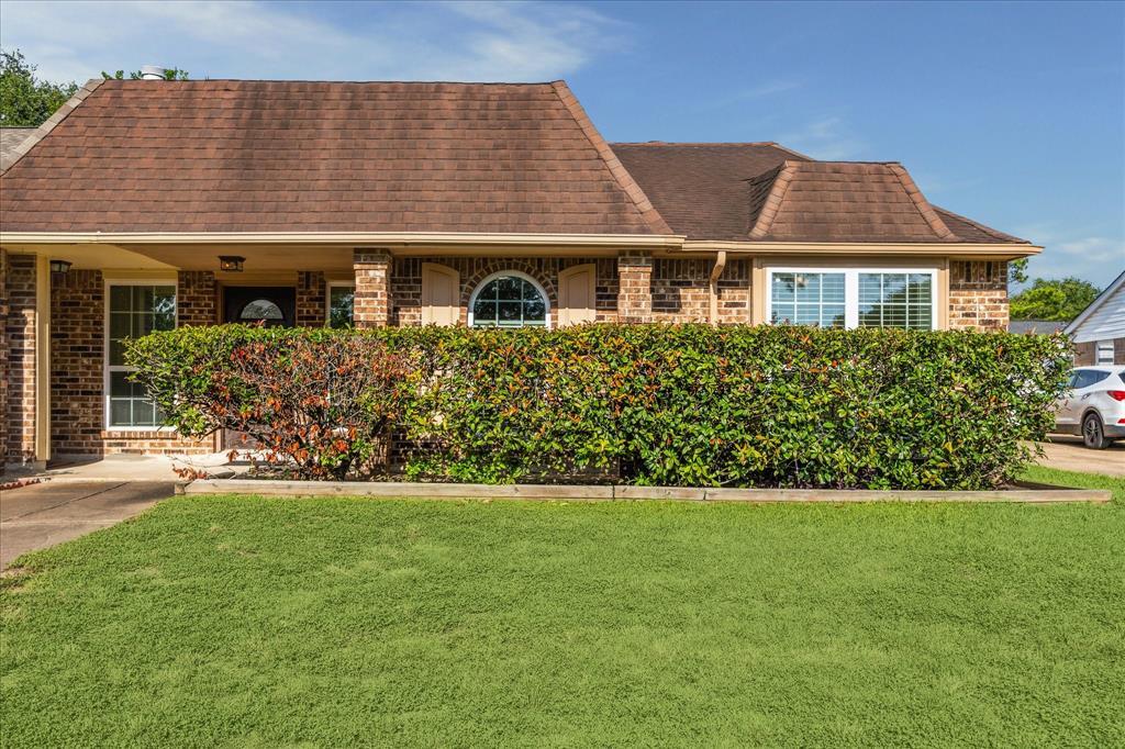 Foto principal - 9513 Danforth Way