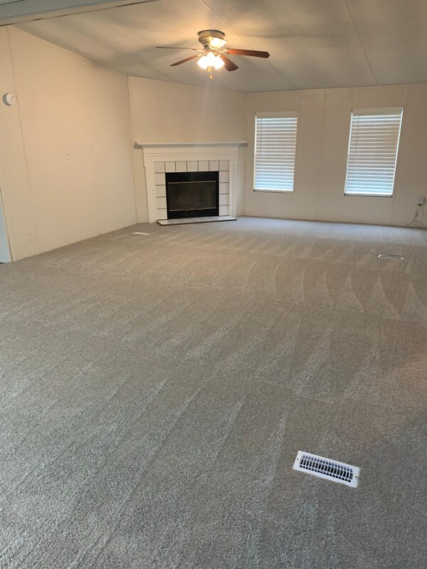 Foto del edificio - 3424 Alicia Ln