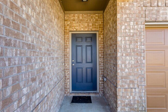 Foto del edificio - 25811 Rustical Rd