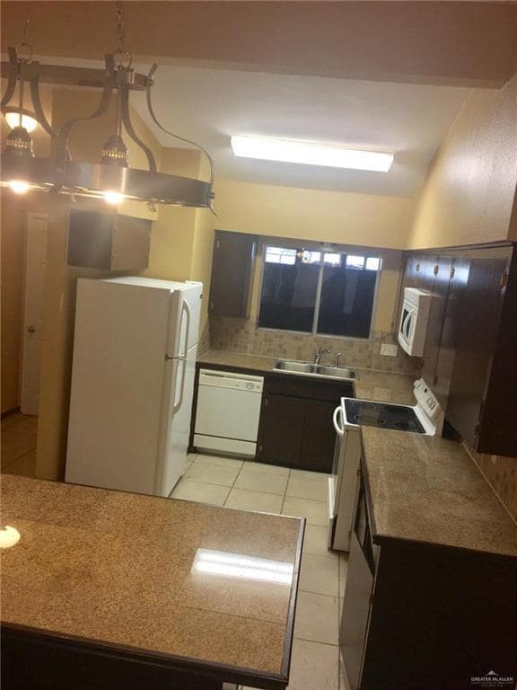 Building Photo - 11 E Dallas Ave