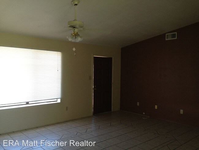 Building Photo - 3 br, 2 bath House - 13447 E 44th Dr