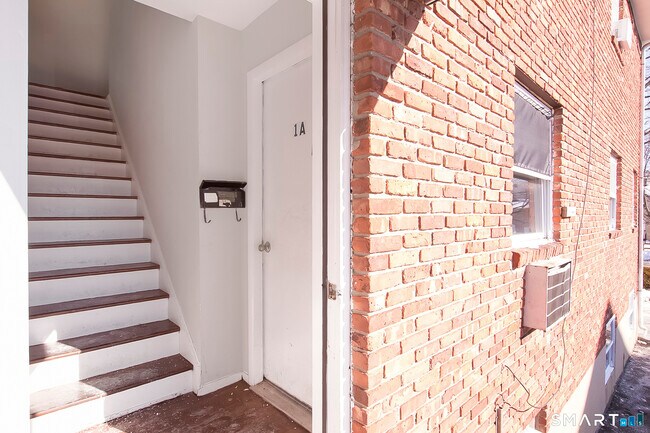 Foto del edificio - 78 Dora St