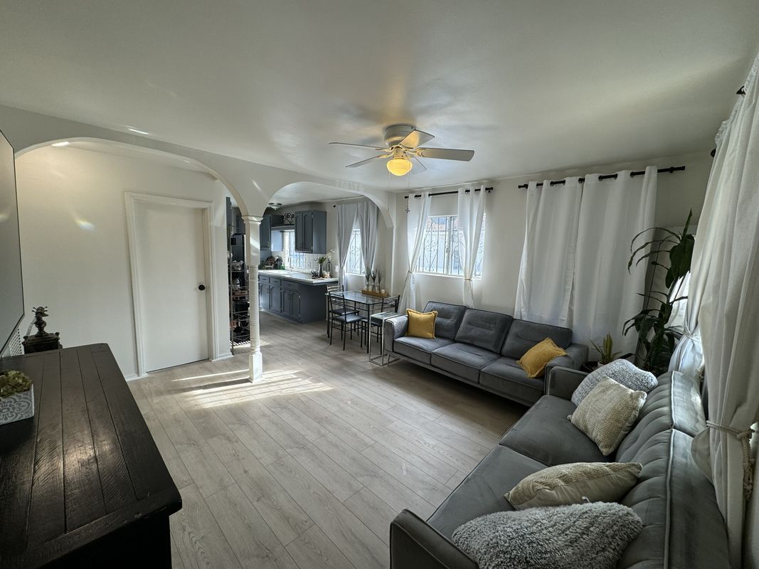 Foto del edificio - 614 Eastmont Ave