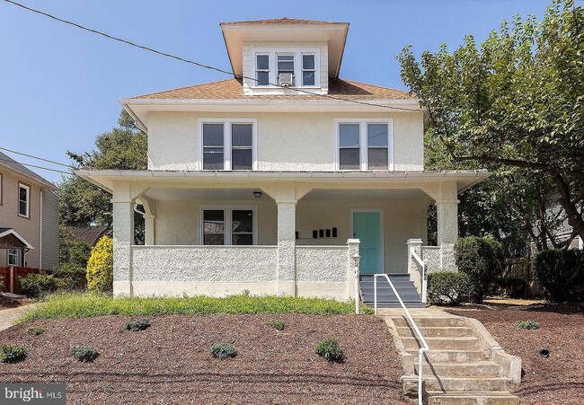 Foto del edificio - 545 N Loudoun St