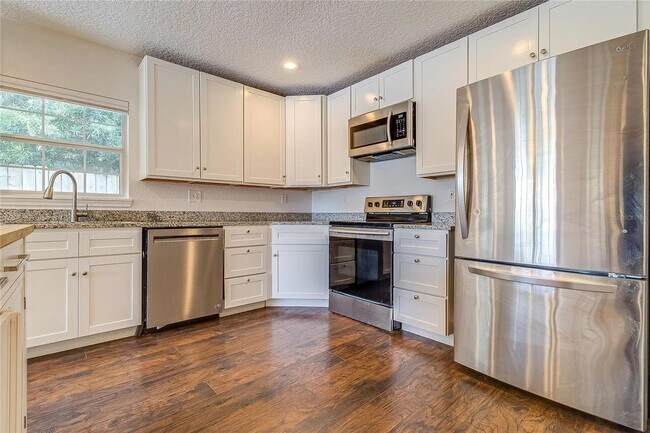 Foto del edificio - Charming 4BR House in Altamonte Springs